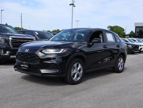 Crystal Black Pearl 2025 Honda HR-V LX