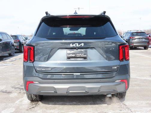 2024 Kia Sorento SX
