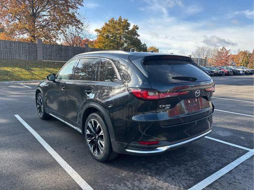 2024 Mazda CX-90 PHEV Premium Plus