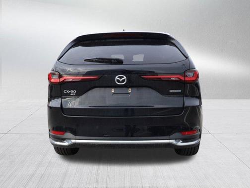 2024 Mazda CX-90 PHEV Premium Plus