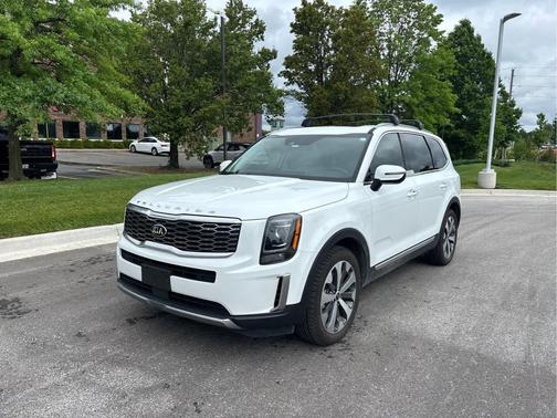 Snow White Pearl 2020 Kia Telluride S
