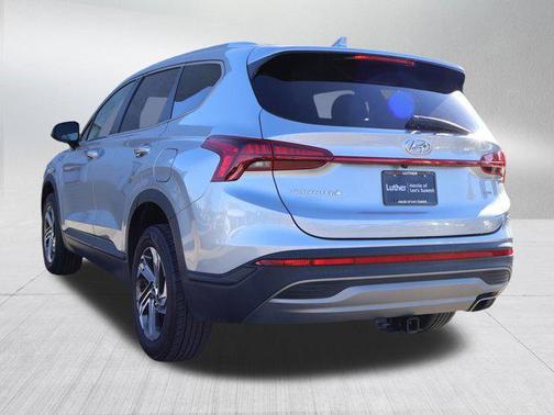 2022 Hyundai SANTA FE SE