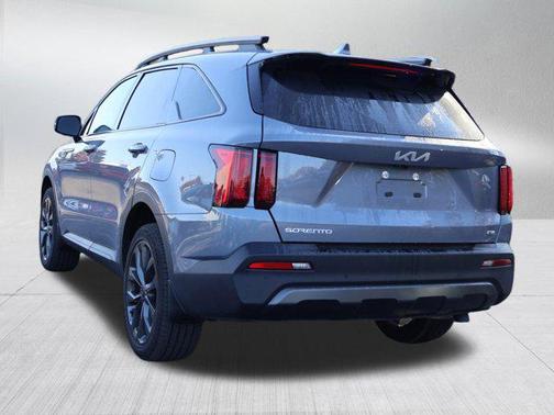 2023 Kia Sorento EX