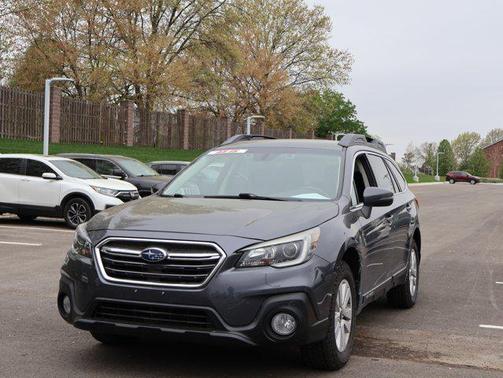 2019 Subaru Outback 2.5i Premium