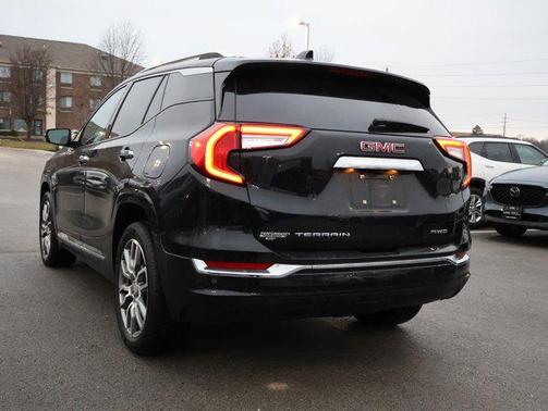 2022 GMC Terrain Denali
