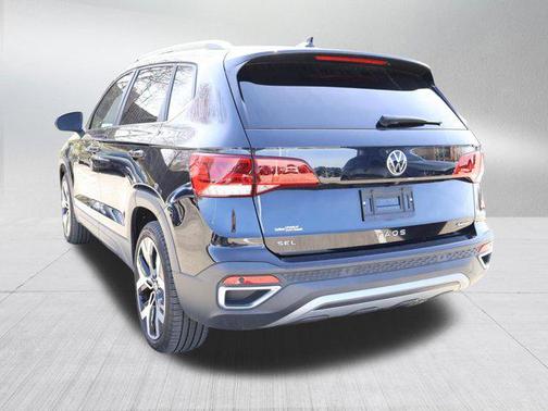 2023 Volkswagen Taos 1.5T SEL
