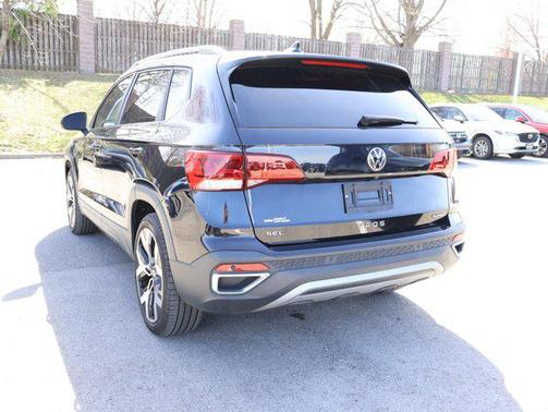 2023 Volkswagen Taos 1.5T SEL