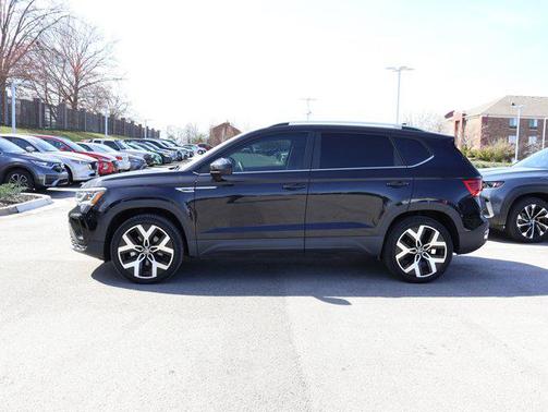 2023 Volkswagen Taos 1.5T SEL