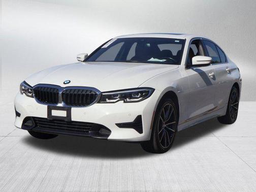 2022 BMW 330 xDrive
