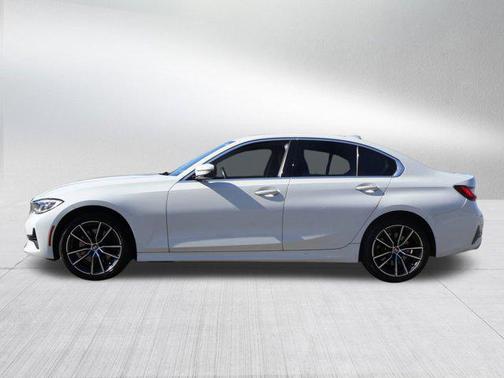 2022 BMW 330 xDrive