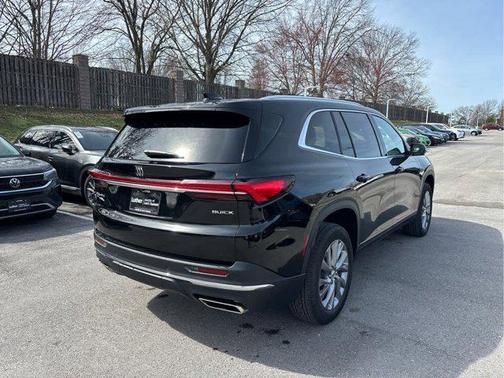 2025 Buick Enclave Preferred FWD