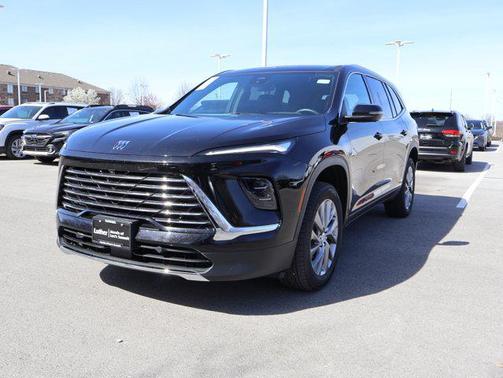 2025 Buick Enclave Preferred FWD