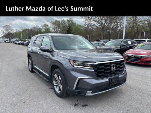 Modern Steel Metallic 2024 Honda Pilot EX-L 7 Passenger