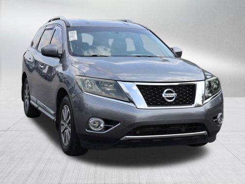 2016 Nissan Pathfinder SL