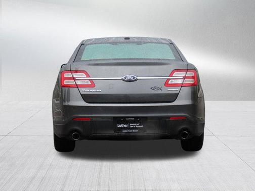 2017 Ford Taurus SE