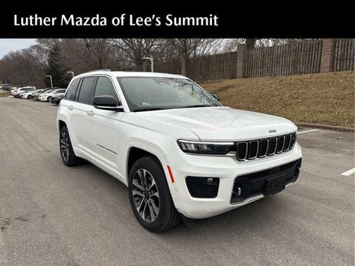2022 Jeep Grand Cherokee 4xe Overland