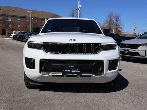 2022 Jeep Grand Cherokee 4xe Overland