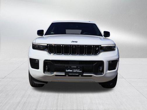 2022 Jeep Grand Cherokee 4xe Overland