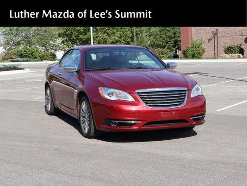 2013 Chrysler 200 Limited