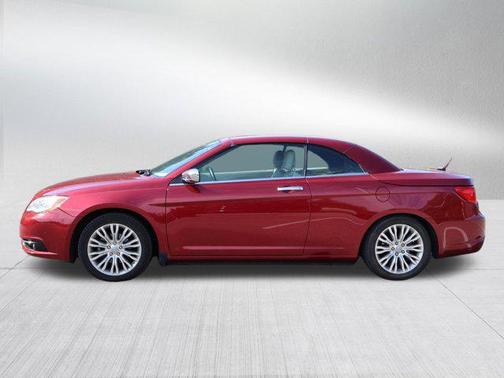2013 Chrysler 200 Limited
