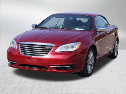 2013 Chrysler 200 Limited