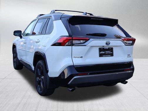 2021 Toyota RAV4 Hybrid SE