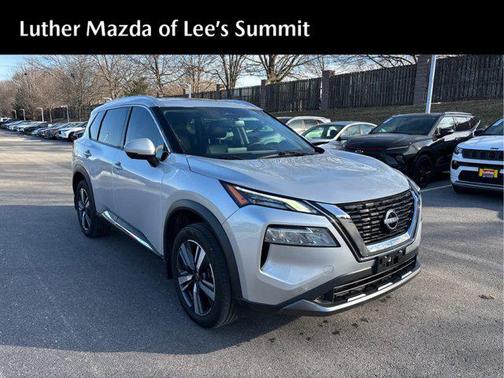 2022 Nissan Rogue SL