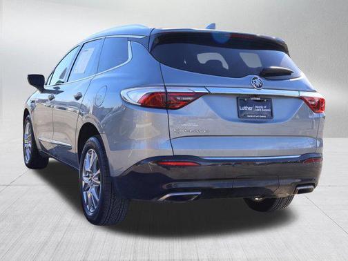 2023 Buick Enclave Essence AWD
