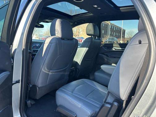 2023 Buick Enclave Essence AWD