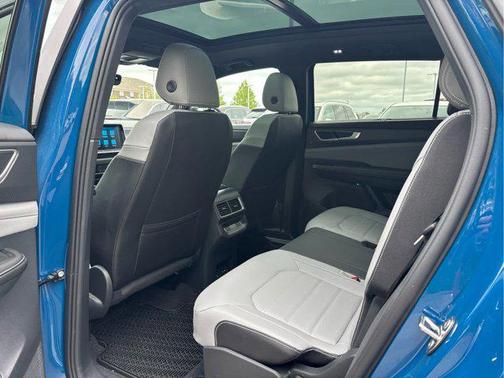 Mountain Lake Blue Metallic 2025 Volkswagen Atlas Cross Sport 2.0T SEL