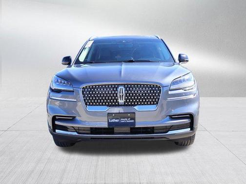 2022 Lincoln Aviator Standard AWD