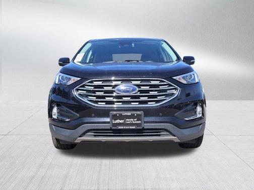 Agate Black Metallic 2024 Ford Edge Titanium