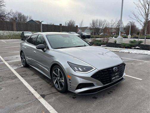 2022 Hyundai SONATA SEL Plus