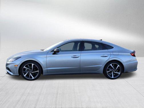 2022 Hyundai SONATA SEL Plus