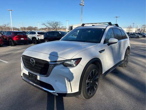 2024 Mazda CX-90 PHEV Premium Plus