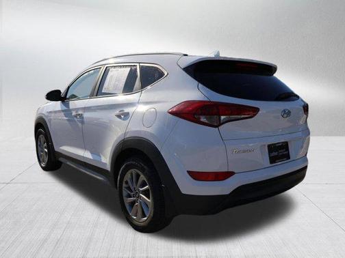 Dazzling White 2018 Hyundai TUCSON SEL Plus