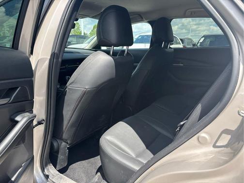 Platinum Quartz Metallic 2023 Mazda CX-30 2.5 S Select Package