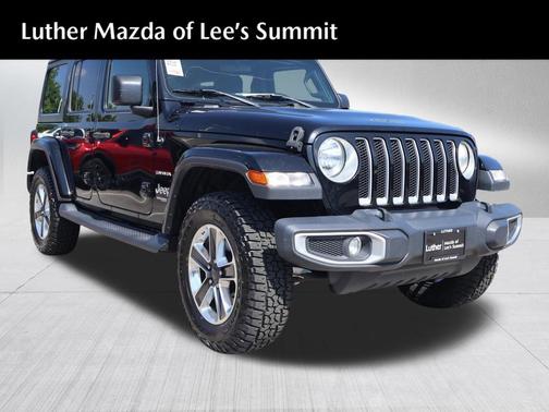 Black Clearcoat 2019 Jeep Wrangler Unlimited Sahara