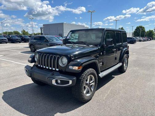 Black Clearcoat 2019 Jeep Wrangler Unlimited Sahara