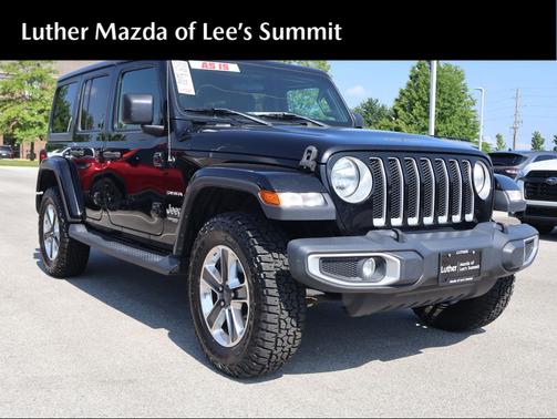 Black Clearcoat 2019 Jeep Wrangler Unlimited Sahara