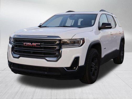 2023 GMC Acadia AWD AT4