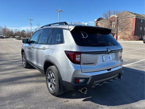 2022 Honda Passport AWD TrailSport