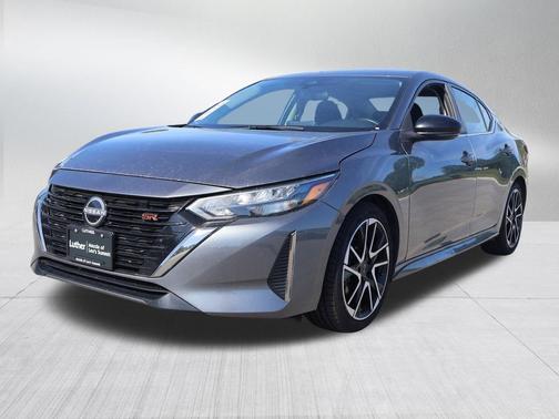 Gun Metallic 2024 Nissan Sentra SR