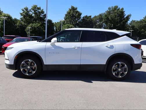 Summit White 2025 Chevrolet Blazer 2LT