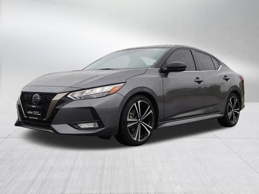 Gun Metallic/Super Black 2023 Nissan Sentra SR