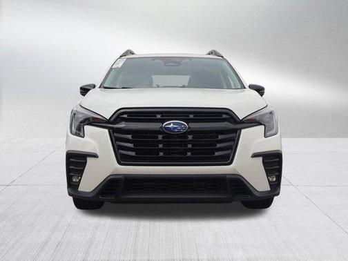 Crystal White Pearl 2023 Subaru Ascent Onyx Edition Limited 7-Passenger