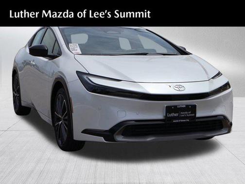 2024 Toyota Prius XLE