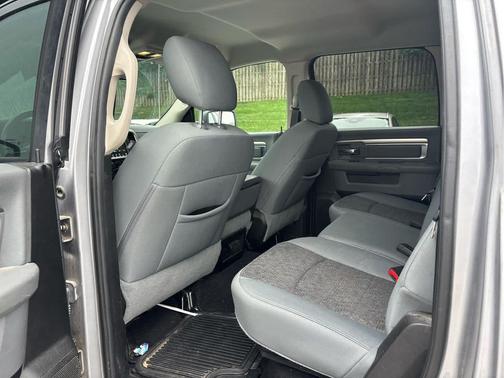 Billet Silver Metallic Clearcoat 2019 RAM 1500 Big Horn