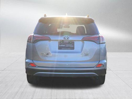 Silver Sky Metallic 2018 Toyota RAV4 Hybrid Limited