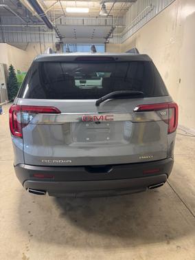 2021 GMC Acadia AT4